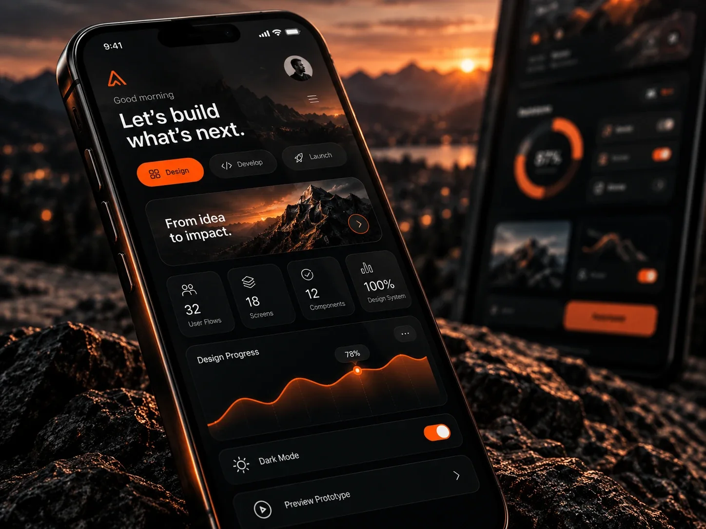 Smartphone mit dunklem App-Dashboard und orangen Akzenten